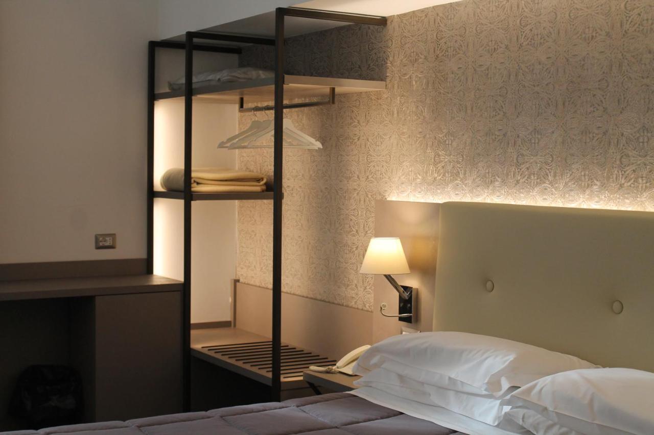 Viva 4* Avellino